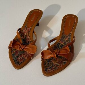 PrettyFIT Kitten Heel Sandals